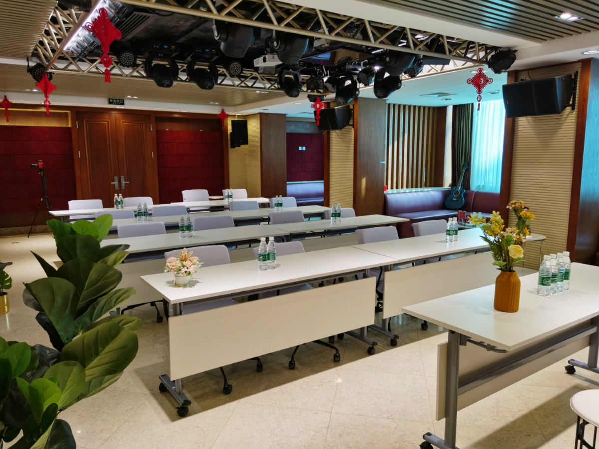 深圳哪些地方适合公司出游办年会—莫默（南澳店）案例