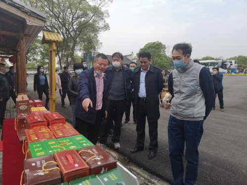 江西省文旅厅长池红视察高安百峰岭景区 推动乡村旅游复工复产