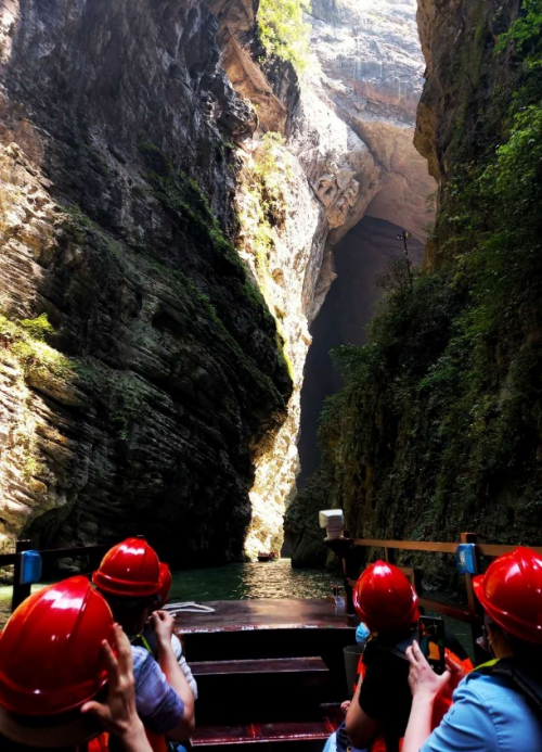 五一小长假“黔手童行 青春由你”百车自驾-我在濯水等你