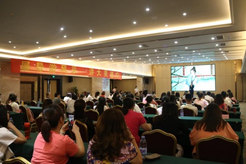 同台竞技展风采2020年遂宁市“宋瓷杯”导游（讲解员）大赛落幕