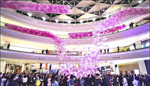 烟花钻戒气球雨，我们去无锡融创文旅城约会吧！