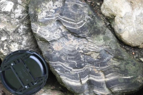 延庆这座精灵山谷，召集孩子们探索14亿年前的秘密！！