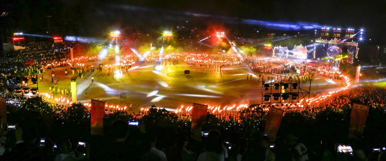 火把节舞动，民俗文化为水城避暑康养注入活力