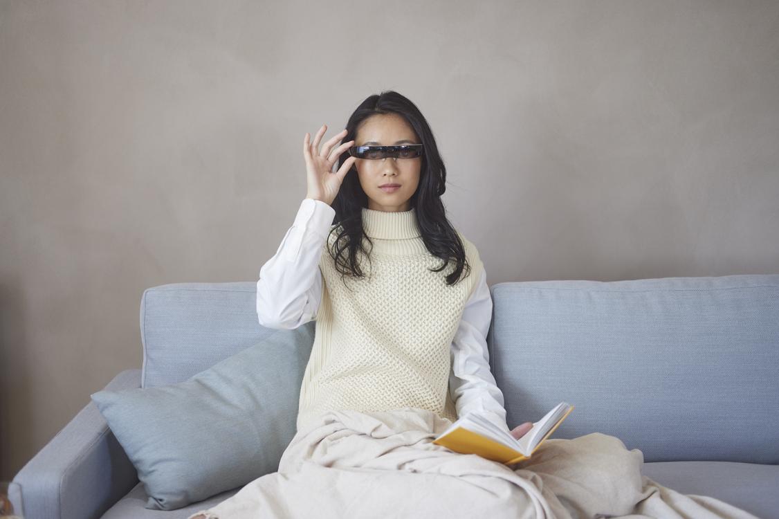 五一黄金周赴日必买！日本电器城人气产品，护眼首选自动对焦眼镜ViXion01